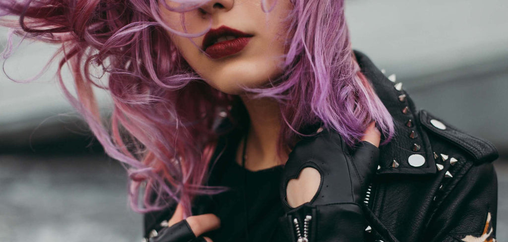 woman with purple hair red lipstick